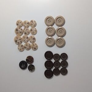 Bundle of neutral brown buttons